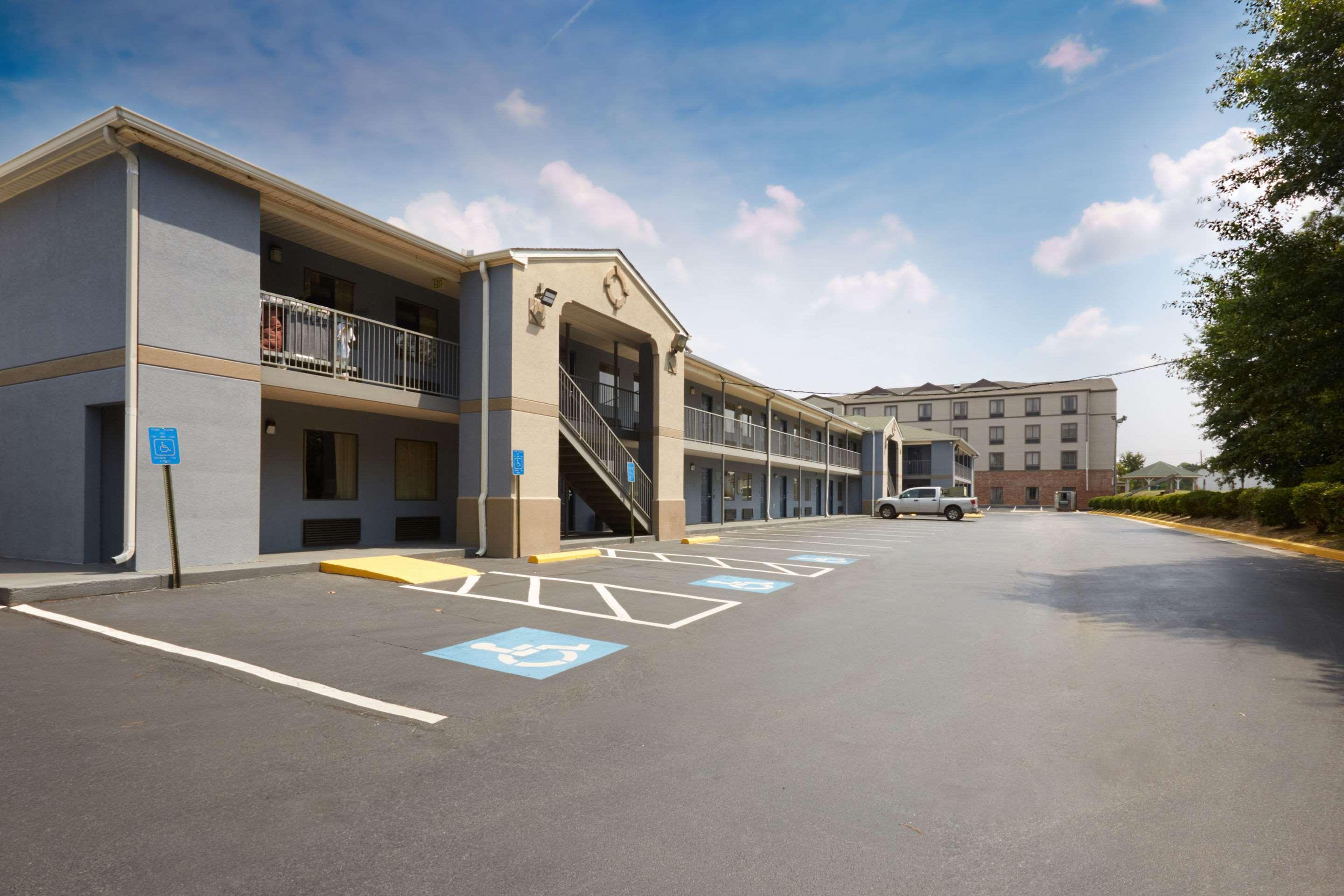 Quality Inn Augusta West Near Fort Eisenhower Exterior photo